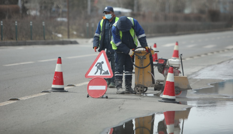 Дараах байршлуудад зам засварын ажил хийж байна
