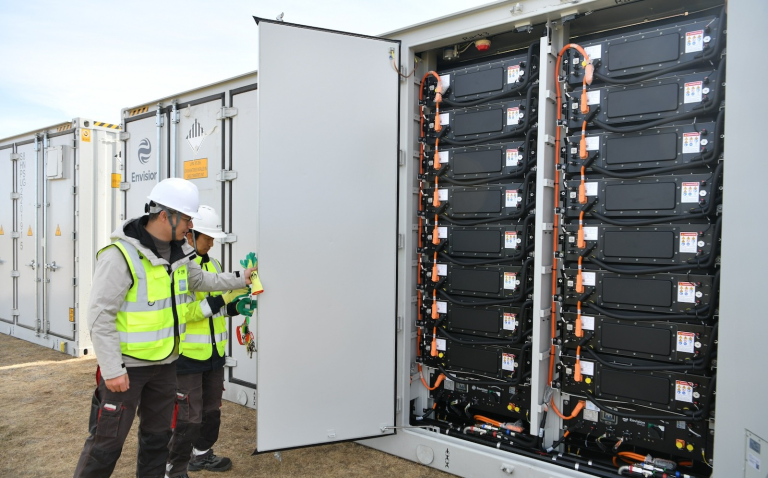 Багануур дүүрэгт баригдаж буй батарей хуримтлуурын станцыг ирэх сарын 30-нд ашиглалтад оруулна