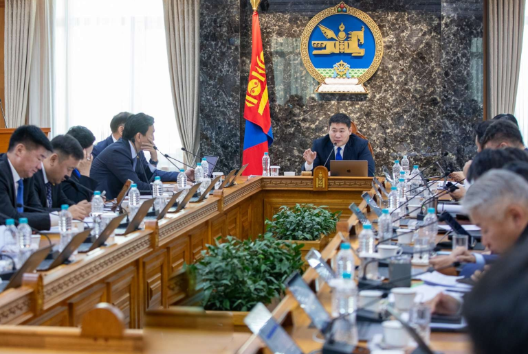 Түүхий эд, бүтээгдэхүүнийг анхан шатнаас гүн боловсруулах цогцолборуудыг байгуулна