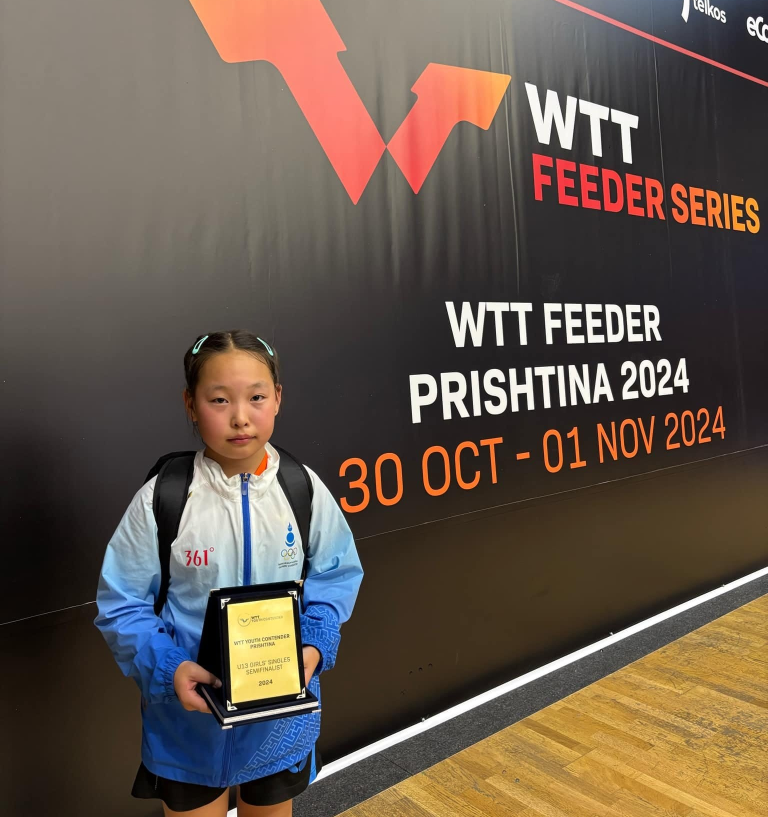 Э.Аялгуу Монголын анхны ширээний теннисний Дэлхийн аварга боллоо