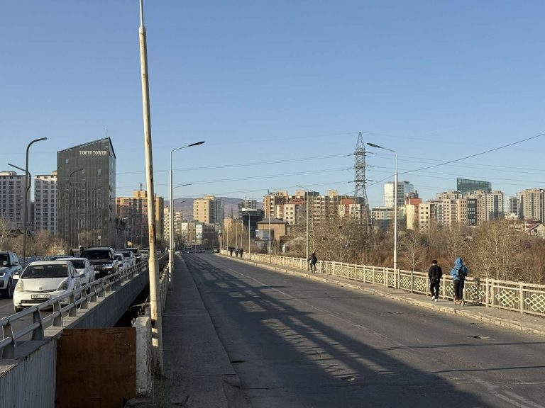 Зайсангийн хуучин гүүрийг энэ сарын 8-наас түр хааж, бохирын шугамыг шилжүүлнэ