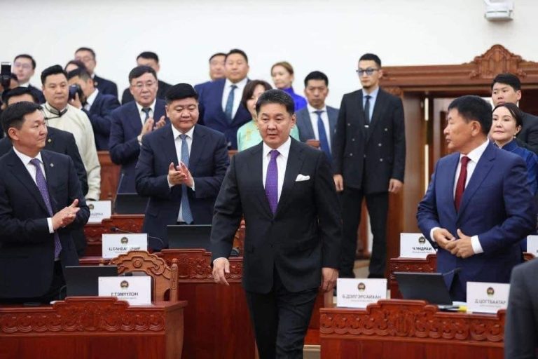 АН, МАН-ын бүлэг Ерөнхийлөгчийн хоригийг хүлээн авлаа