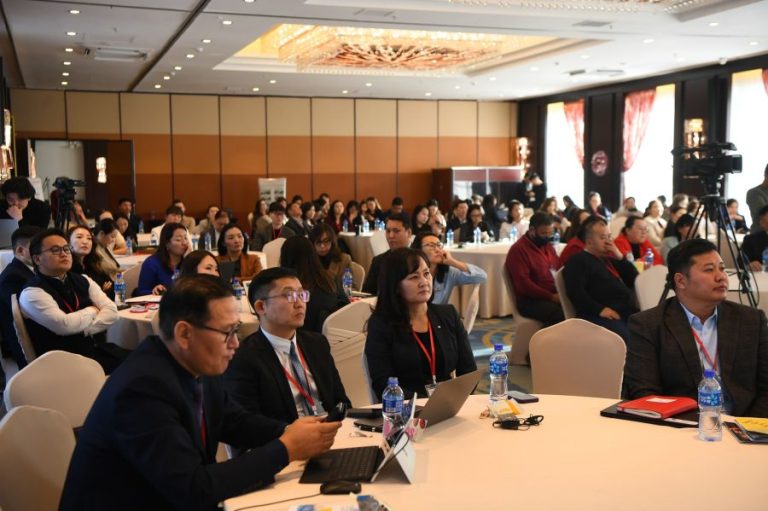 Манай улсын хөдөлмөрийн бүтээмж дэлхийн дунджаас 3.6 дахин бага байна