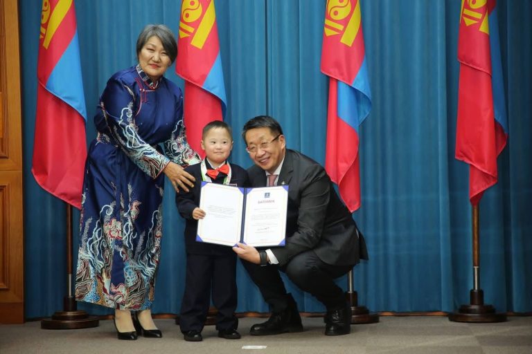 2024 ОНЫ ОНЦЛОХ ХҮҮХДҮҮД ТОДОРЛОО