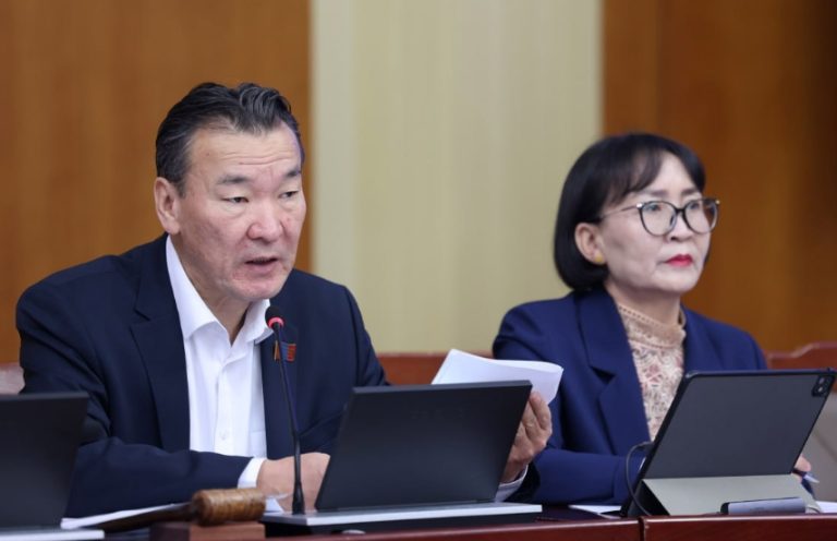 АҮББХ: Монгол Улсын 2025 оны төсвийн тухай хуулийн төслийн хоёр дахь хэлэлцүүлгийг хийлээ