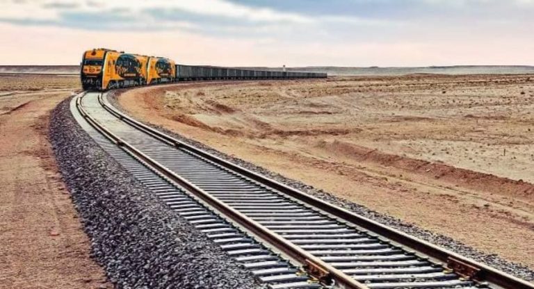 “Гашуунсухайт-Ганцмод боомтын төмөр зам” төслийн хэлэлцээр байгуулах тухай төслийг УИХ-тай зөвшилцөнө