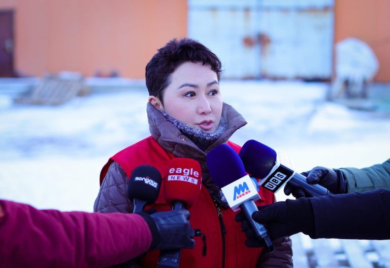 11 аймгийн 1000 малчин өрхөд малын тусламжийн багц хүргэнэ