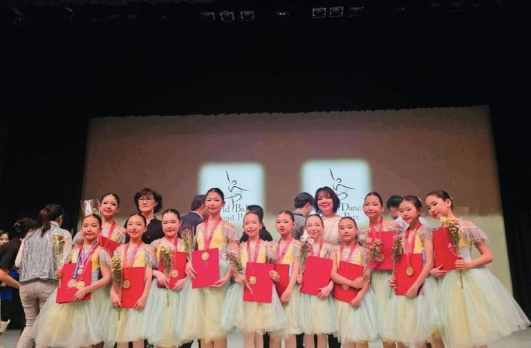 Өсвөрийн балетчид дэлхийн балетын гранпри уралдаанаас найман медаль хүртжээ