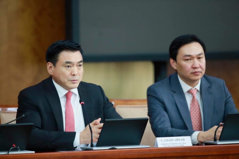 Засгийн газар орон нутагт хуралдана