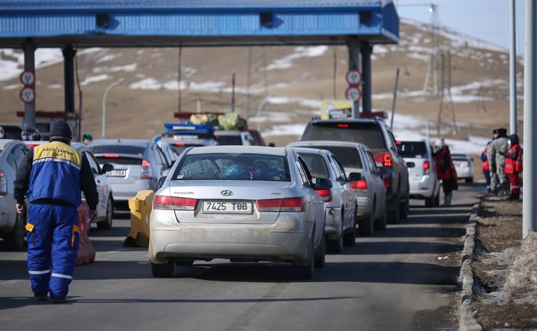 Хоёрдугаар сарын 15-ны байдлаар 71310 тээврийн хэрэгсэл Улаанбаатар хотоос гарчээ