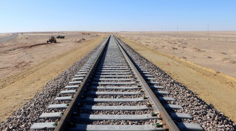 “Гашуунсухайт-Ганцмод боомтын төмөр зам” төслийн хэлэлцээрийг эцэслэн үзэглэнэ