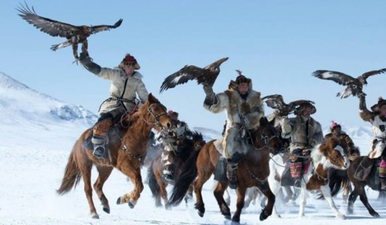 “Бүргэдийн баяр”-т Казахстан, Киргизстан улсаас төлөөлөл оролцоно