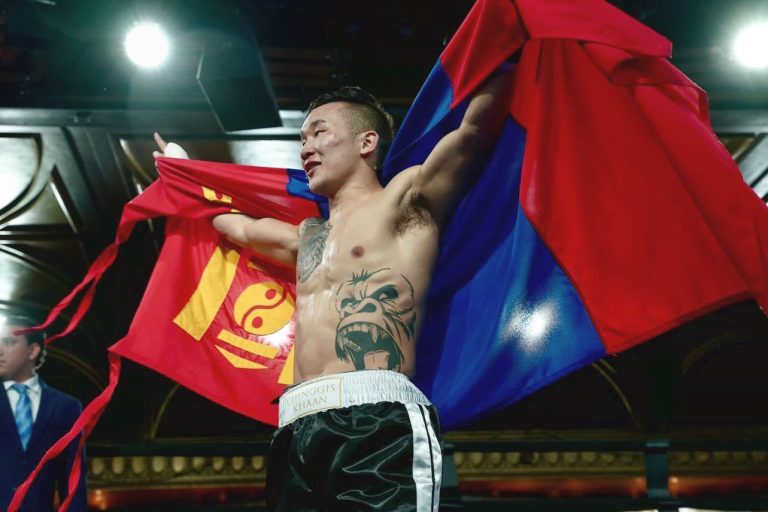 МУГТ Э.Цэндбаатар мэргэжлийн боксын 12 дахь тулаанаа эх орондоо хийх гэж байна