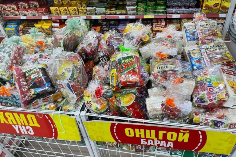 ЗӨВЛӨМЖ: Хүүхдийн баяраар үрдээ ууттай “сахар” биш хайр бэлэглээрэй