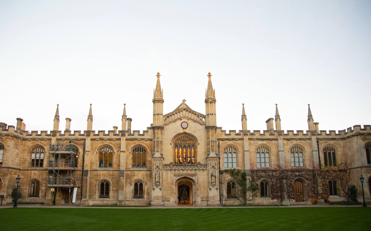 Чингис хаан судлалыг хөгжүүлэх чиглэлээр Кэмбрижийн их сургуультай хамтран судалгааны тэтгэлэг зарлалаа