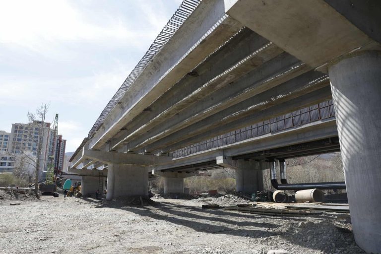 Зайсангийн зүүн гүүрийг шинэчлэх ажлын явц 82 хувьтай байна