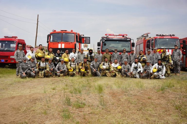 Гамшгаас хамгаалах иж бүрэн сургууль амжилттай өндөрлөлөө