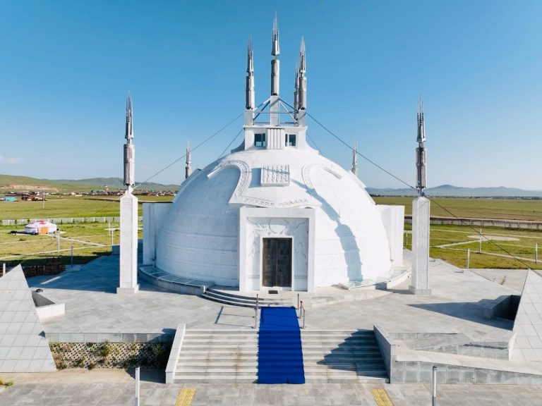 “Их хуралдай” цогцолбор үүдээ нээлээ