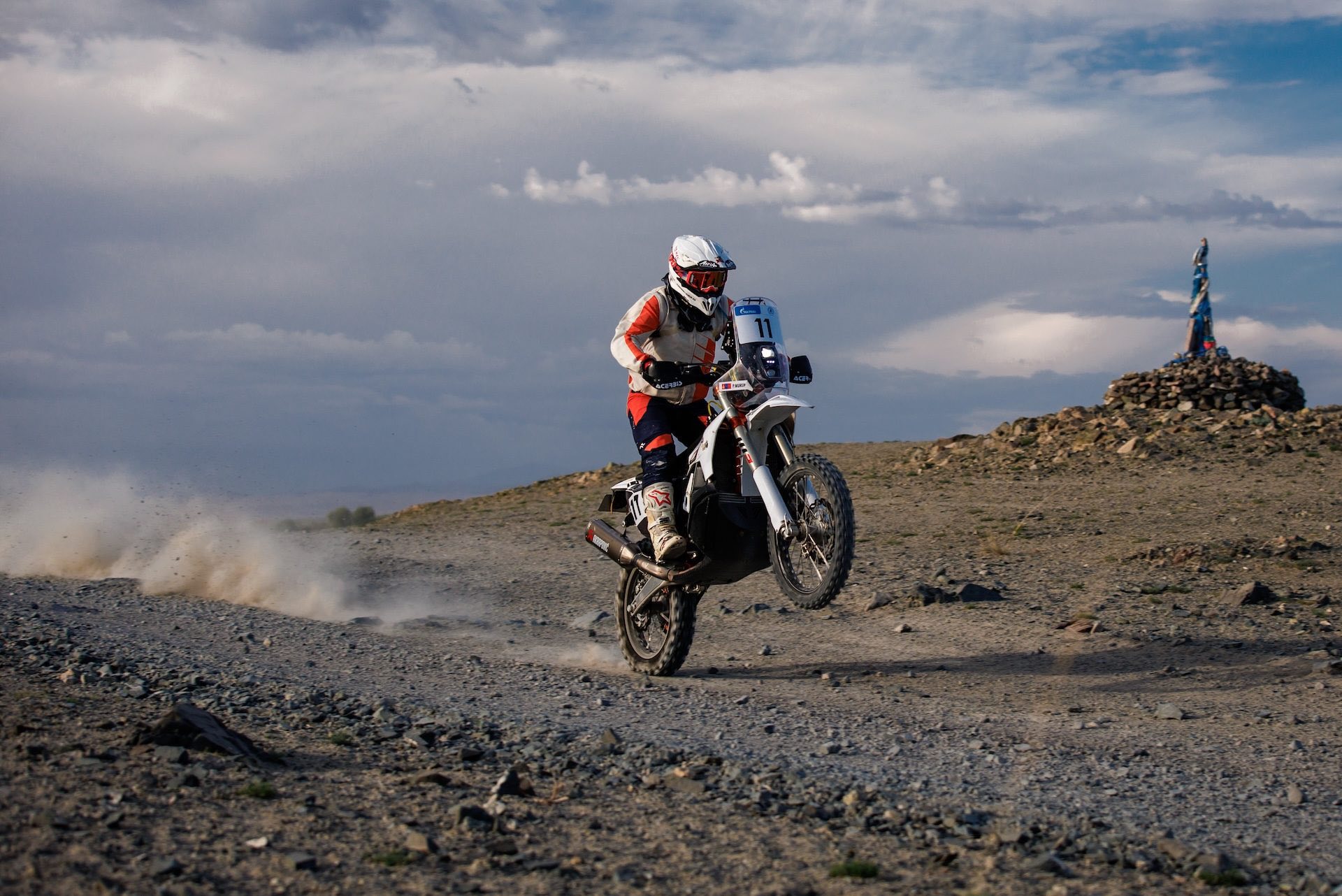 “Silk Way-2025” олон улсын авторалли уралдааны мотоциклийн ангилалд П.Мөрөн түрүүллээ