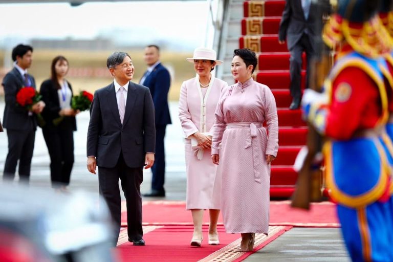 Япон Улсын Цог Жавхлант Эзэн Хаан Нарүхито, Эрхэм дээд Хатан Масако нарын төрийн айлчлал эхэллээ