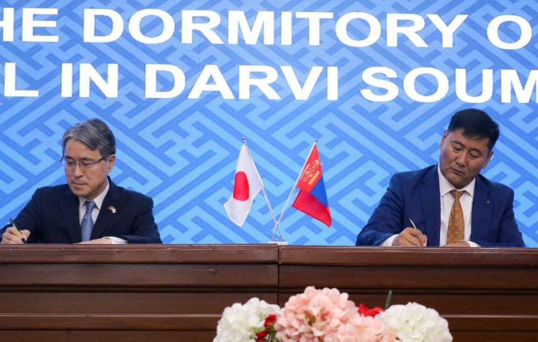 Япон улсын Элчин сайд М.Игавахара Ховд аймагт ажиллаж байна