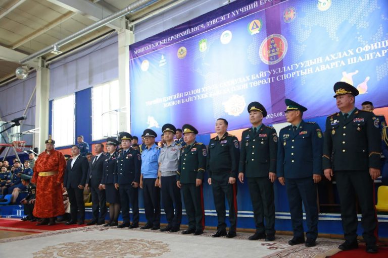 Ахлах офицер бүрэлдэхүүний спортын олон төрөлт тэмцээн эхэллээ