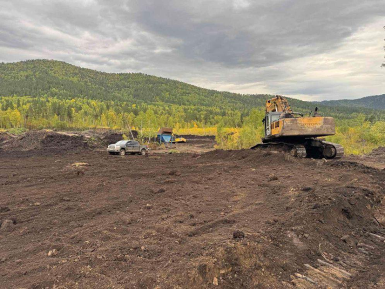 Ил уурхайн аюулгүйн дүрмийг зөрчсөн 13 аж ахуйн нэгжийн үйл ажиллагааг зогсоов