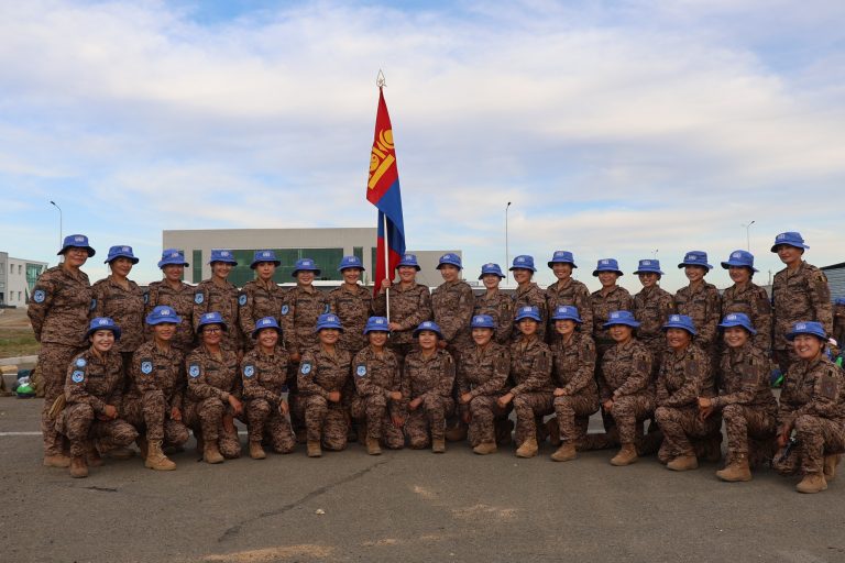 Энхийг сахиулагчдын хоёрдугаар ээлжийн цуваа Өмнөд Суданыг зорилоо