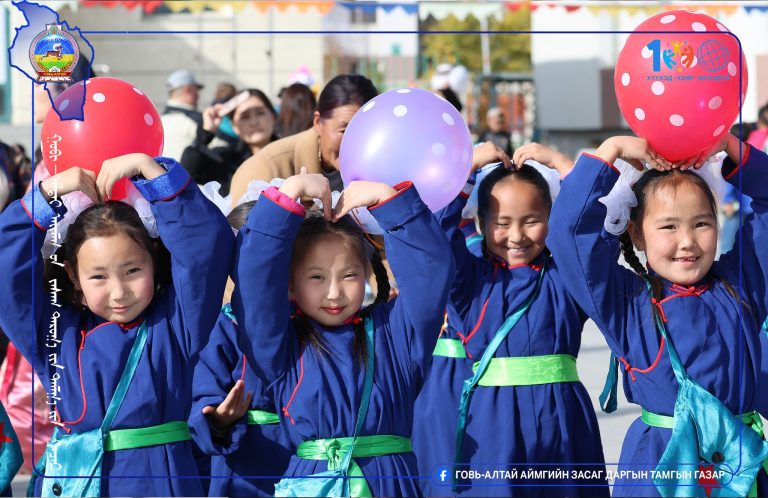 Говь-Алтай: Монгол Улсад хүүхдийн байгууллага үүсэж хөгжсөний 100 жилийн ойн баярын нээлт боллоо
