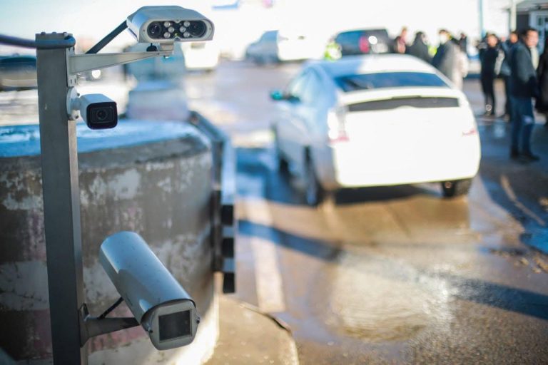 Өнөөдрөөс нийслэлийн гол замуудад ухаалаг камерын хяналт эхэллээ