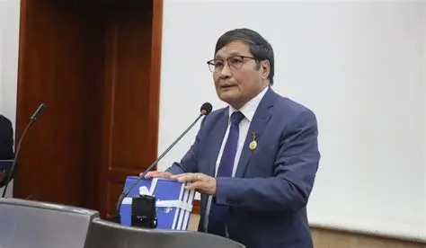 До.Цэнджав: Хоёр хөлтэй араатнууд бидний дунд байна. Тэд бол чоноос ч дор…