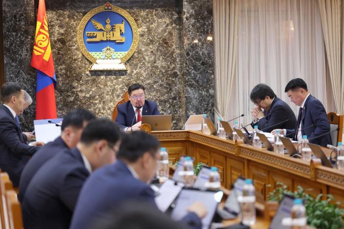 Бүтээмжийн болон хяналтын менежерүүдийг цомхотгож дэд сайд нарыг томилно