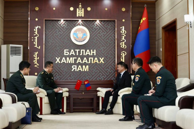 БНХАУ-тай батлан хамгаалах салбарын хамтын ажиллагааг бүхий л талаар өргөжүүлэн хөгжүүлнэ