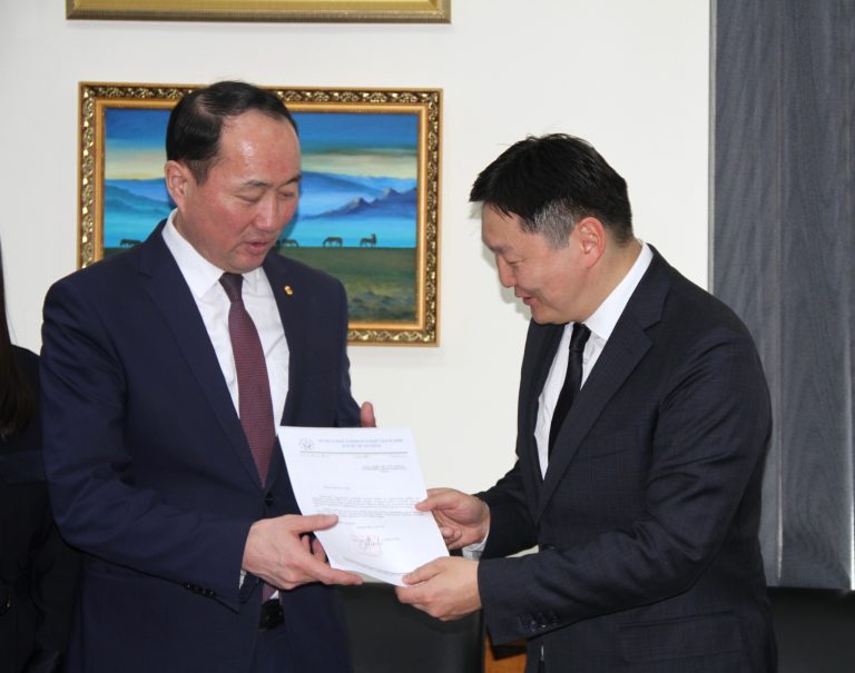 Хоршооллын салбарын эрх зүйн орчныг шинэчлэх шаардлагатай байна