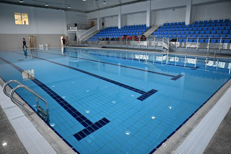 Орбитод усан бассейн, боулинг, фитнес бүхий цогц усан спорт сургалтын төв ашиглалтад орлоо