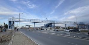 Таван шарын нүхэн гарц орчимд 90 метр урттай явган хүний гүүрэн гарц барина