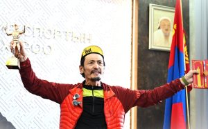 Б.ЦЭВЭЭНДАШ 1418 КМ ЗАМЫГ ТУУЛААД ЭХ ОРОНДОО ИРЛЭЭ